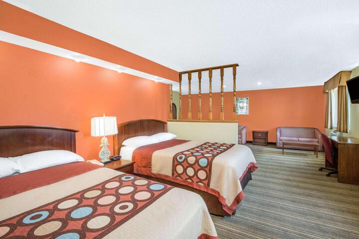 Double Accessible Queen Size Bed (8 of 17)
