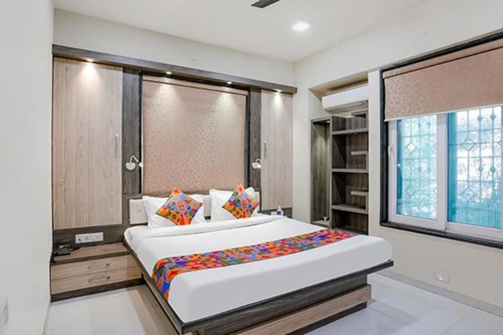 Room 19 of 42