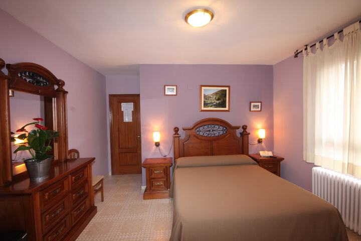 Room 5 of 36