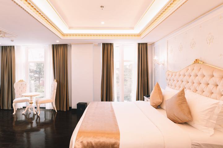 Room 30 of 71