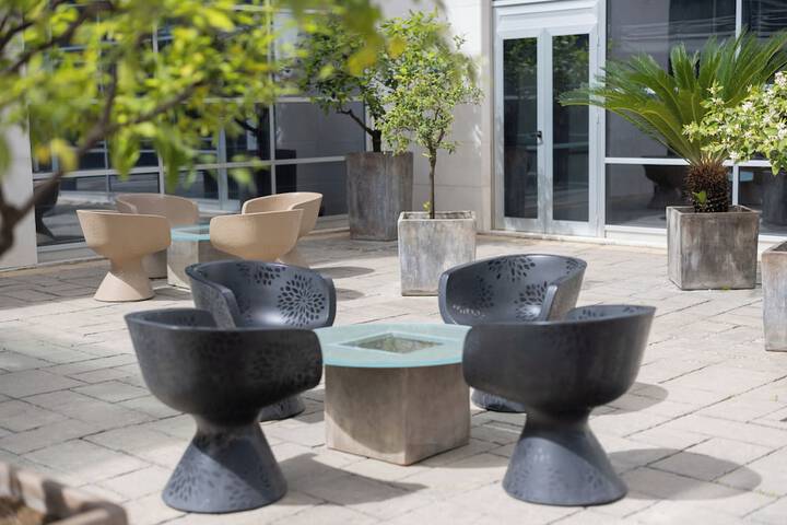 Terrace/Patio 56 of 57