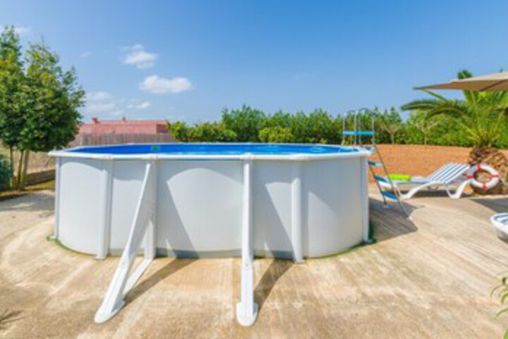 Pool 35 of 47