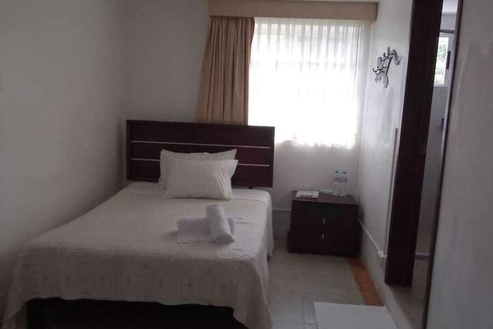 Room 7 of 29