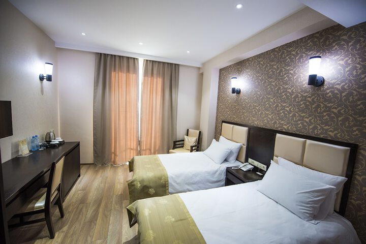 Room 10 of 54