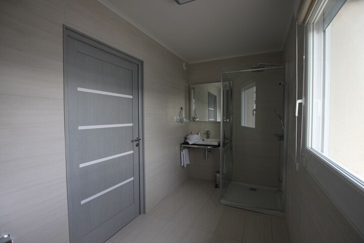Room 29 of 41