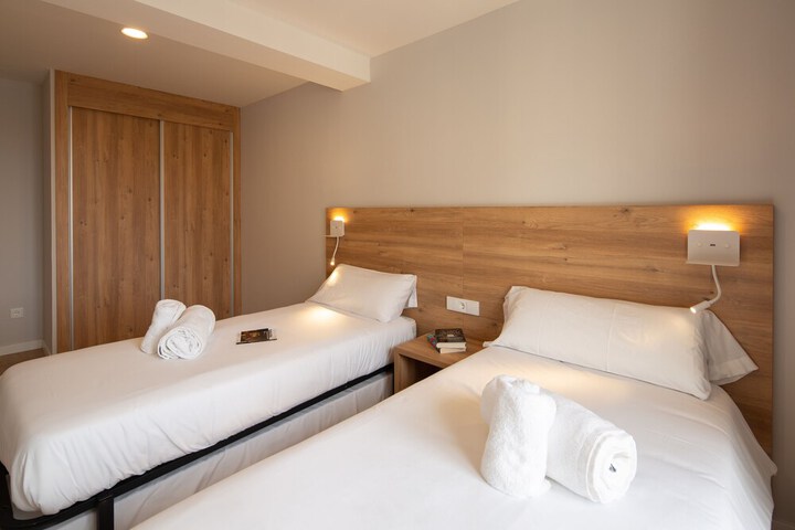 Room 7 of 30