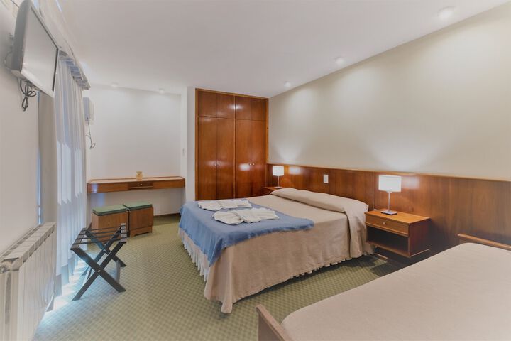 Room 5 of 29