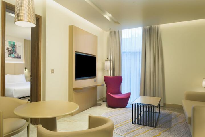 Room 16 of 73