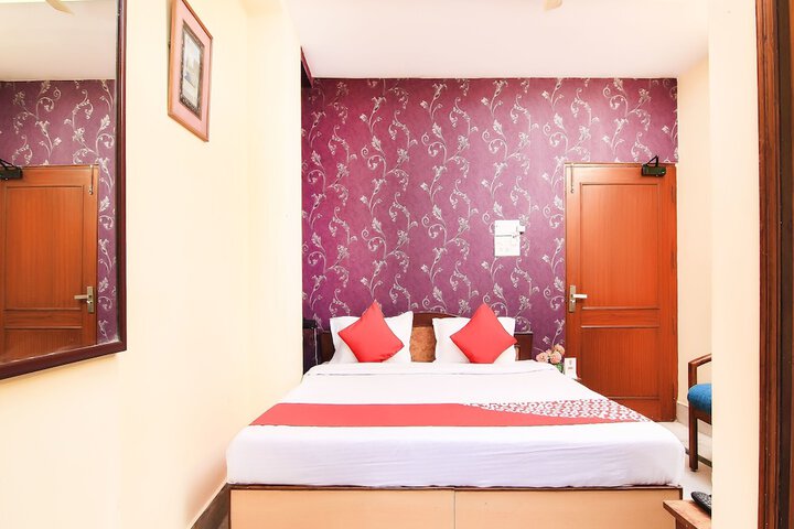Room 14 of 14