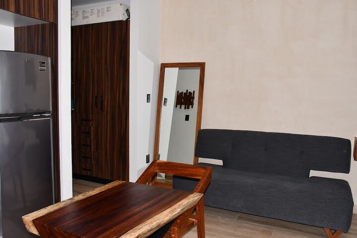 Room 14 of 35