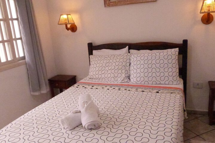 Room 3 of 49