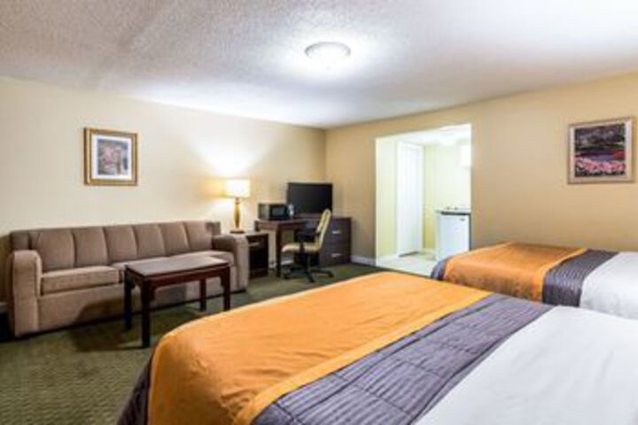 Room 52 of 92