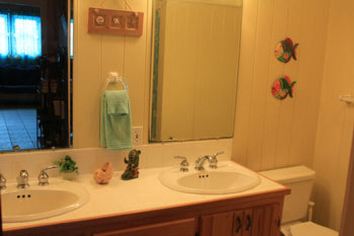 Room 5 of 21