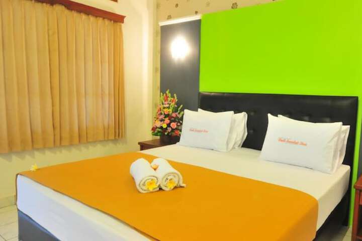 Room 6 of 73