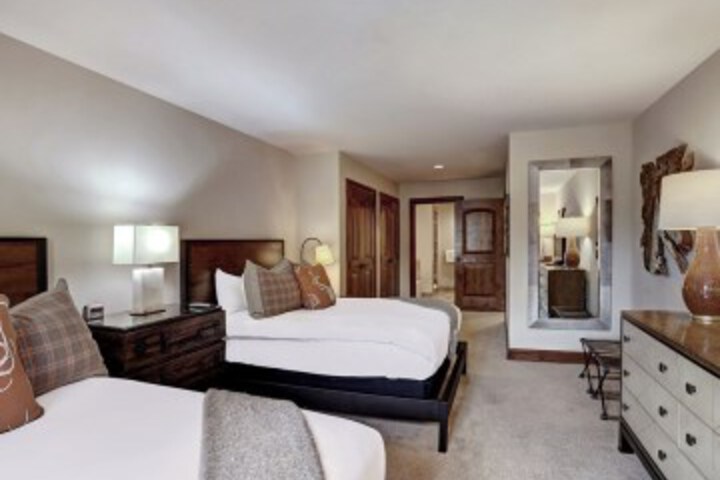 Room 22 of 30