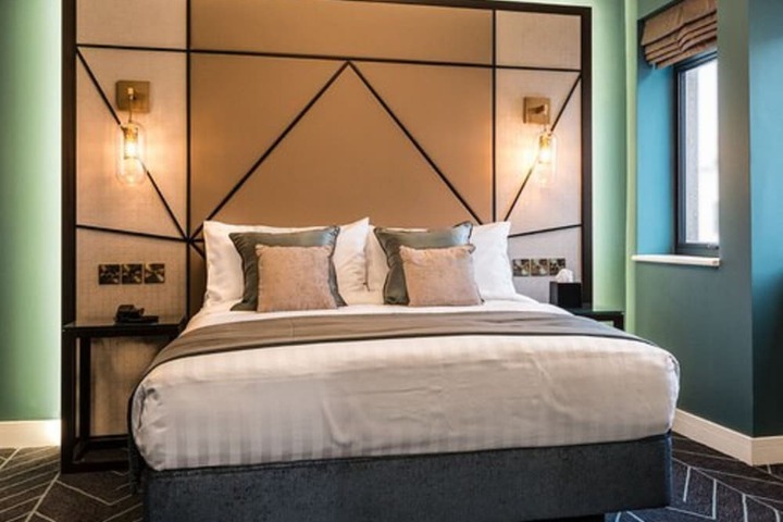 Room 21 of 55