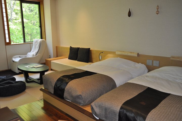 Room 20 of 63