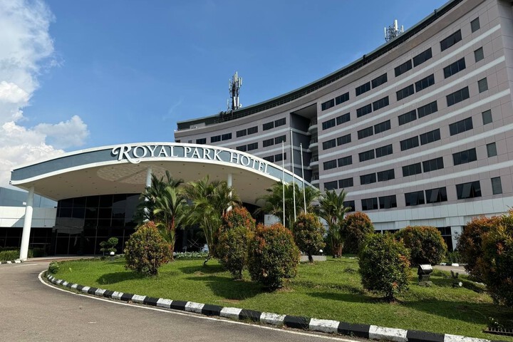 Royal Park Hotel