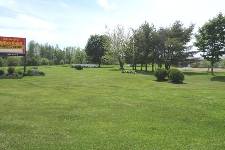 Property Grounds 23 of 27