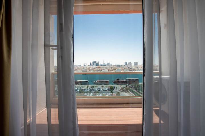 Room 21 of 74
