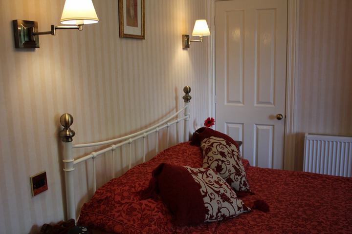 Room 32 of 74