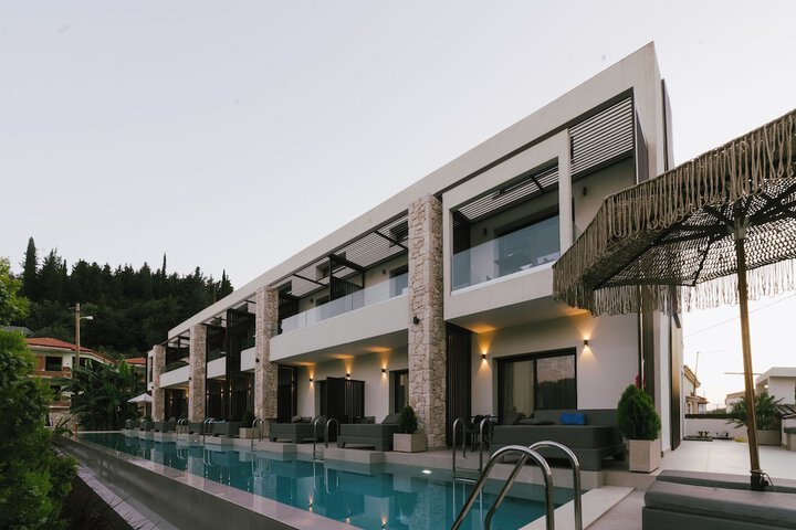 Hotel 16 of 16