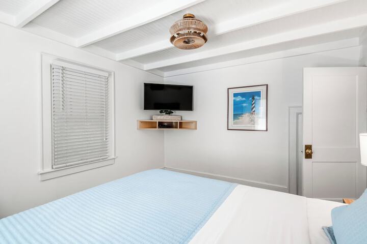 Room 31 of 147