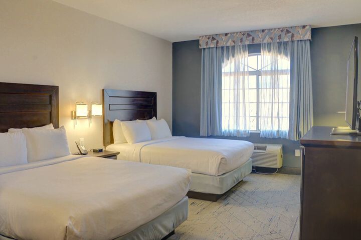Room 25 of 41