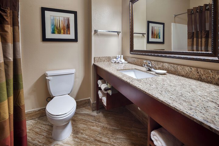 Clean Restrooms