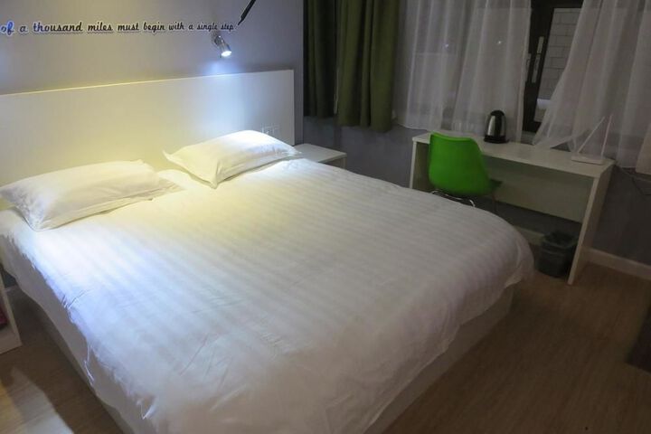 Room 19 of 20
