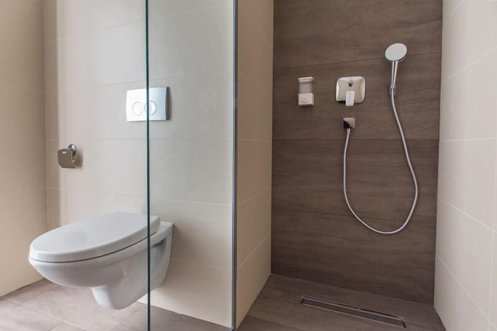 Clean Restrooms