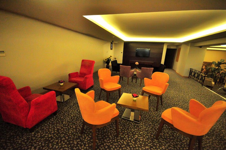 Lobby Entry