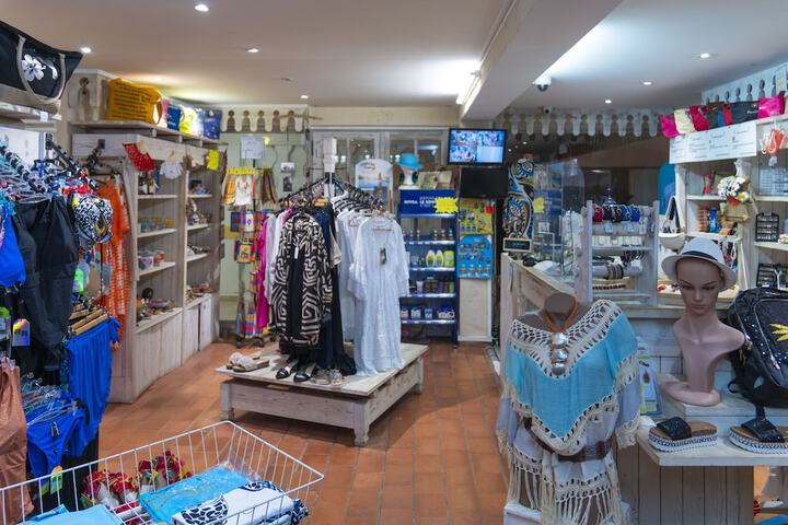 Gift Shop 43 of 70