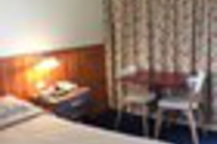 Room 59 of 123