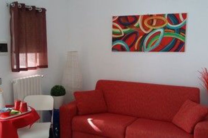 Room 26 of 33