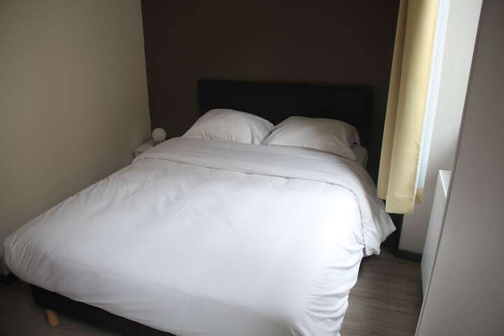 Room 16 of 51