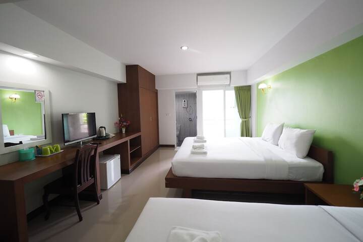 Room 16 of 31