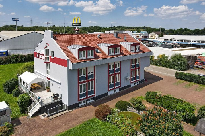 Hotel 36 of 41