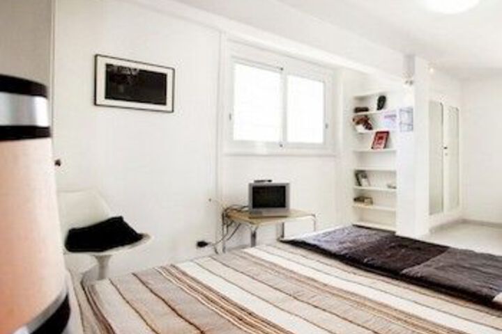 Room 49 of 168