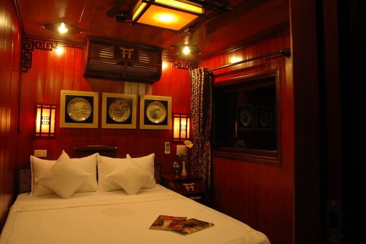 Room 6 of 20