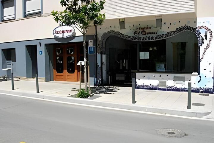 El Cami Hotel