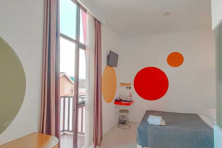 Room 13 of 17