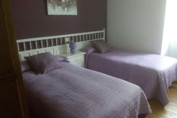 Room 9 of 29
