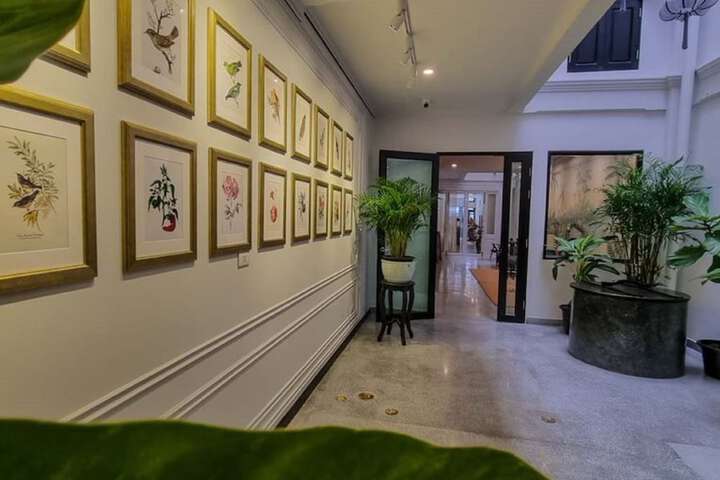 Hotel Interior 92 of 116