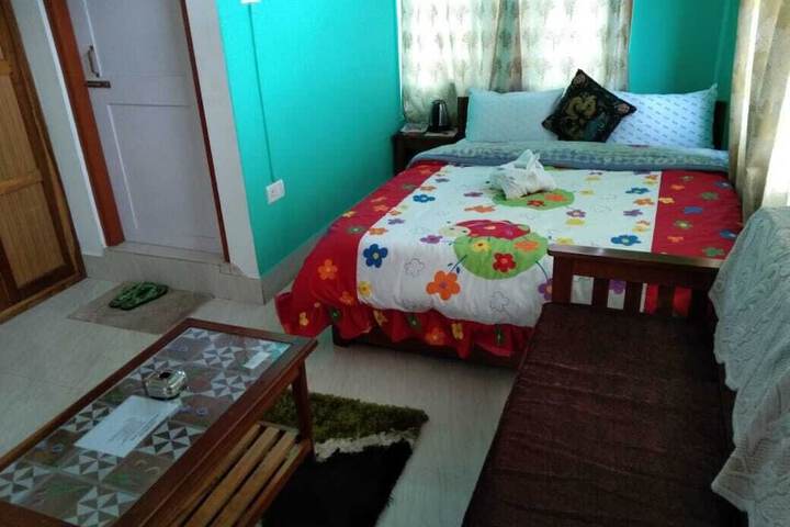 Room 7 of 11