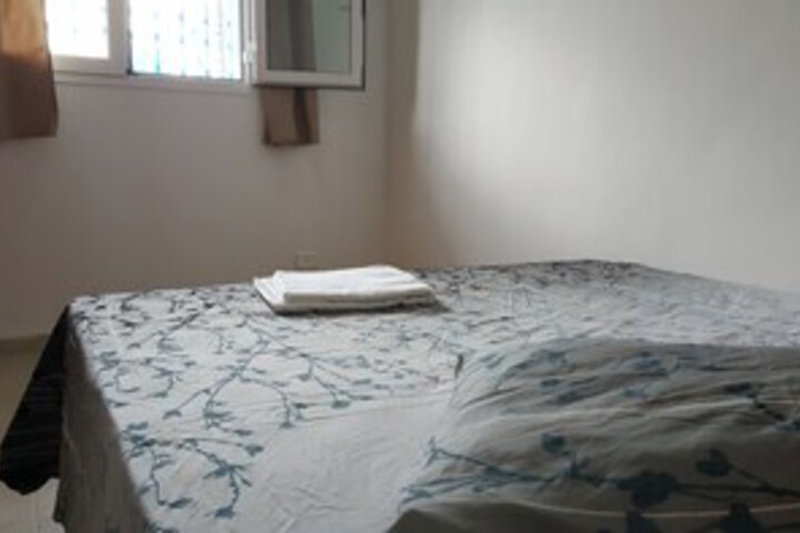 Room 3 of 7
