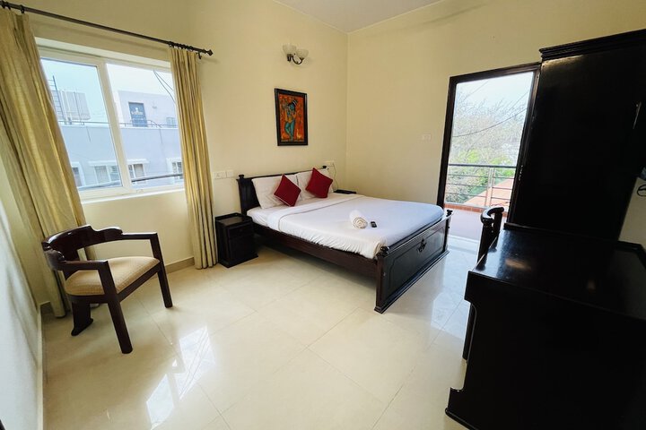 Room 16 of 48