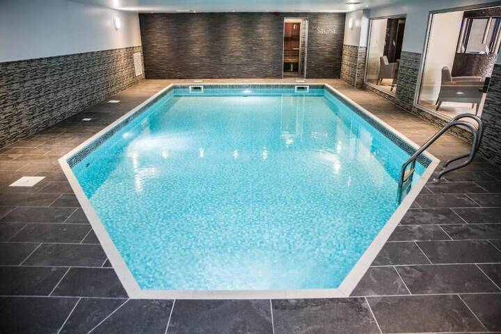 Pool 66 of 113
