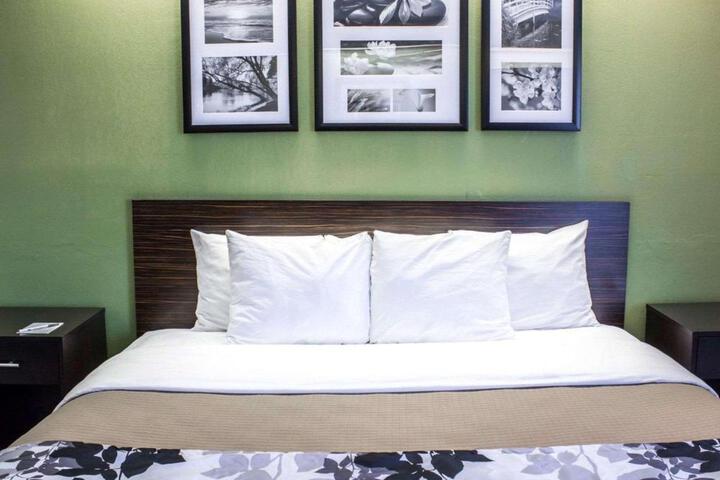 2 Double Beds (5 of 6)