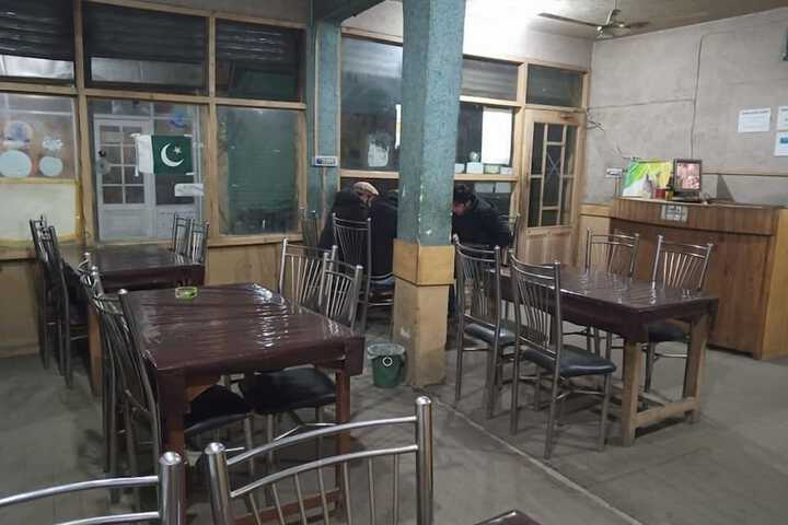 Dining 5 of 10